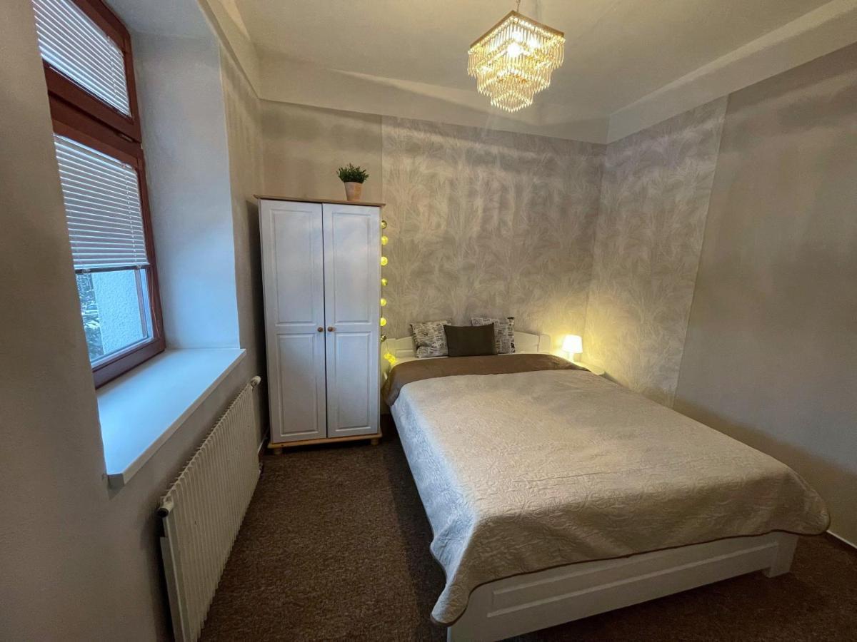Na Pekarne Apartment Zelezna Ruda Luaran gambar